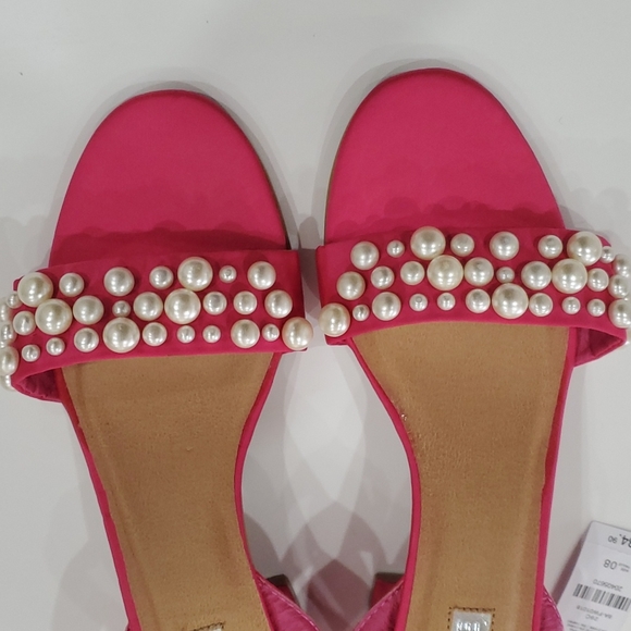 Pink Pearl open toe heels - Picture 2 of 4